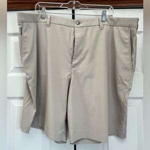 Men’s Callaway Golf Shorts, 42, Tan